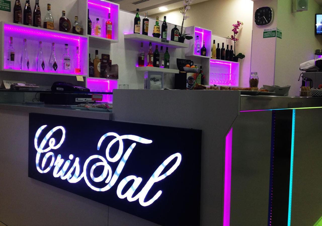 Cristal Rooms Piacenza Eksteriør billede